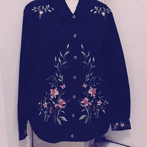Embroidered black jean jacket - Picture 1 of 5